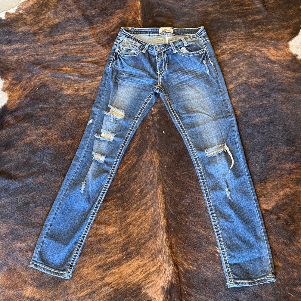Classic Distressed Skinny Jeans in Blue